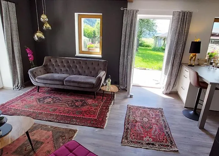 Lintschis 아파트 *